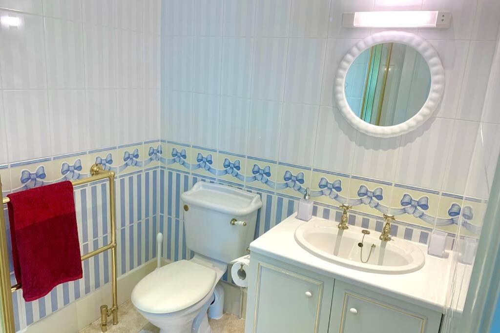 Hectors House Comfortable 4 Bed House In Mature Gardens Yelverton Zewnętrze zdjęcie