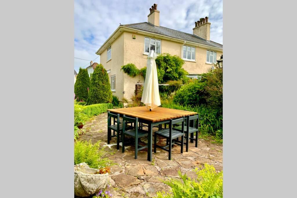 Hectors House Comfortable 4 Bed House In Mature Gardens Yelverton Zewnętrze zdjęcie